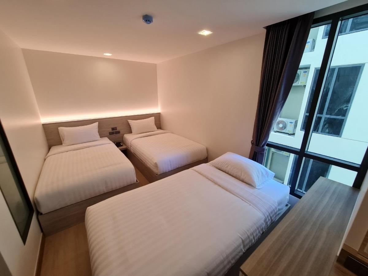 Thana Wisut Hotel Bangkok Bagian luar foto
